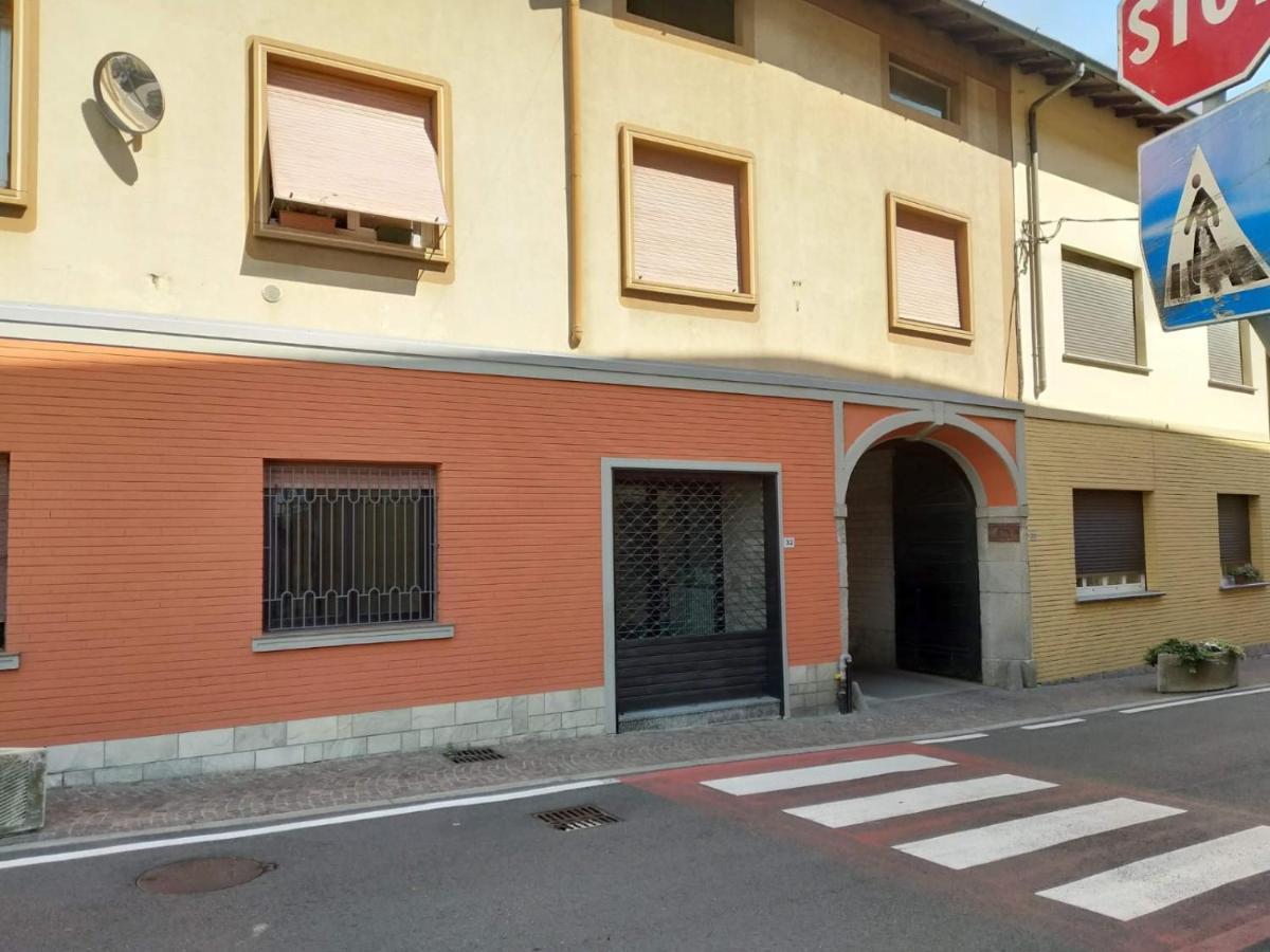 Appartamento tra Como e Milano Bregnano Exterior foto